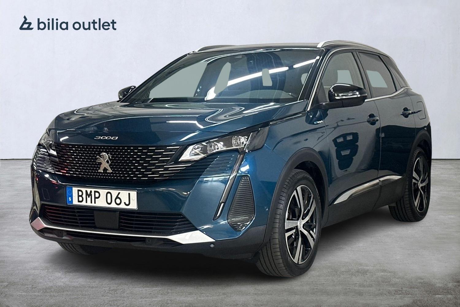 Peugeot 3008 HYBRID4 EAT 300hk Cockpit Navi Drag