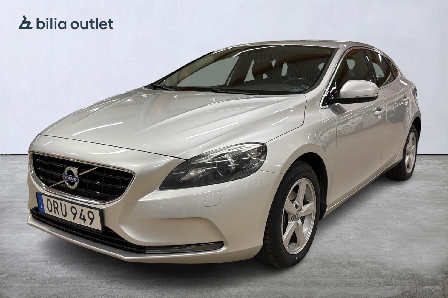 Volvo V40 D2 1.6 Dragkrok / P-sensor