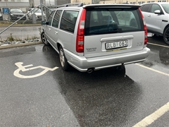 Volvo V70 2.4 Automat Rep Objekt Bärgning(140hk)