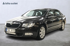 Skoda SUPERB 3.6 FSI V6 4x4 260hk Pano Skinn SoV-hjul