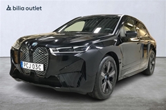 BMW iX xDrive40 Sport 326hk Pano Navi Drag H/K Laser 360°