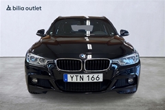 BMW 320i xDrive Touring M-Sport / Panorama / Navi / Drag